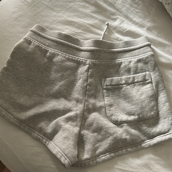 TNA sweat shorts - XS - Picture 4 of 4